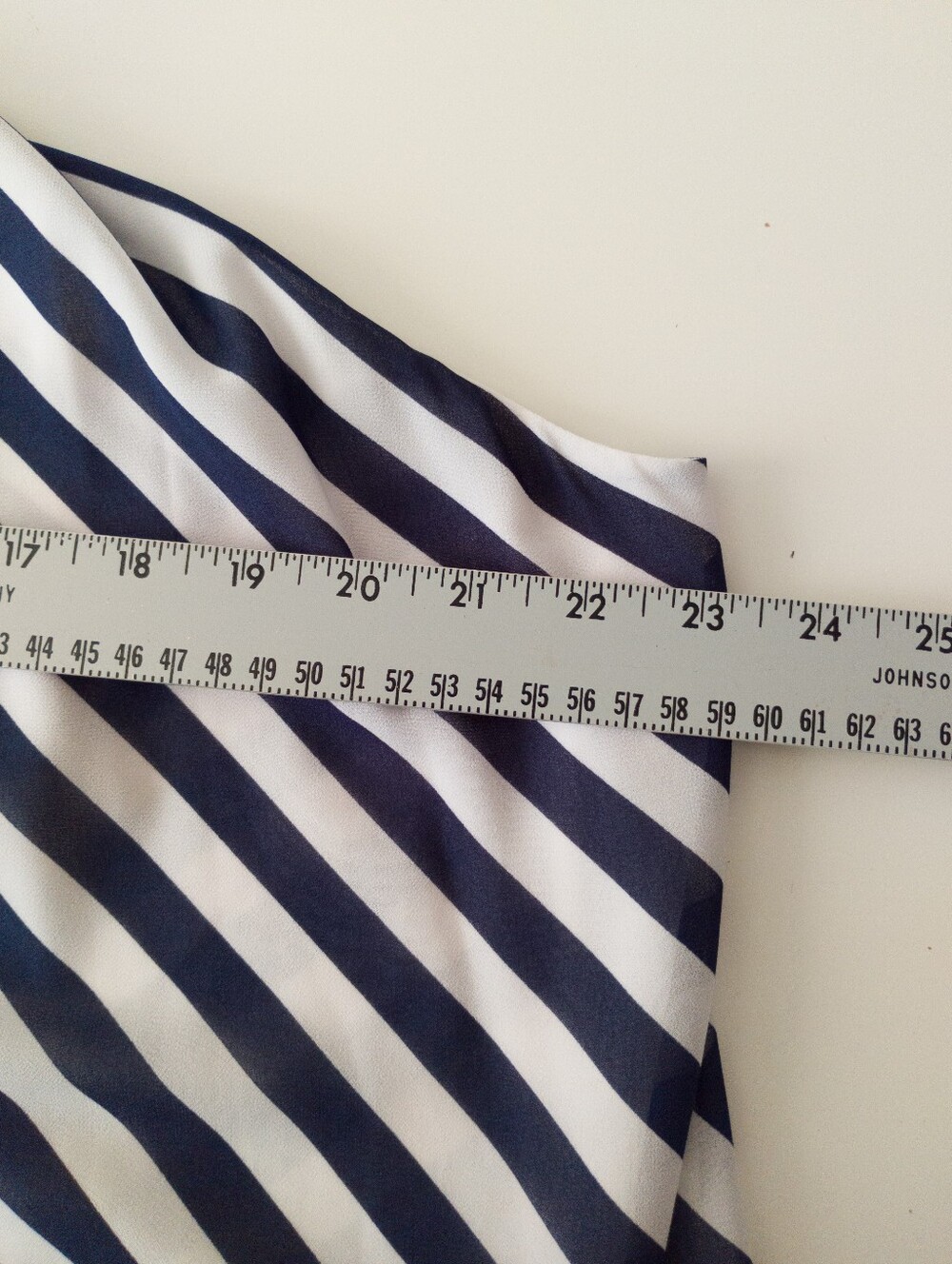 Michael Kors Blue White Diagonal Stripe Chain Halter Dress Size Large Nautical - Picture 6 of 9